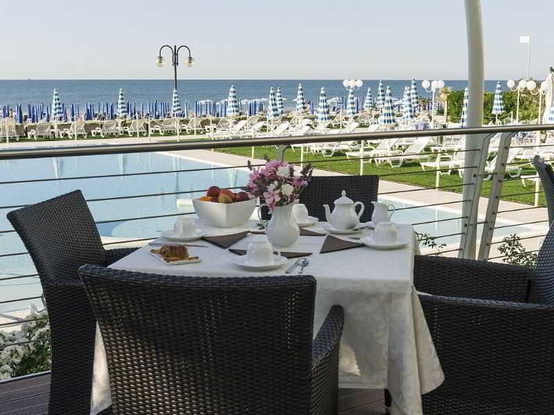 Hotel Le Soleil Lido di Jesolo Exterior photo