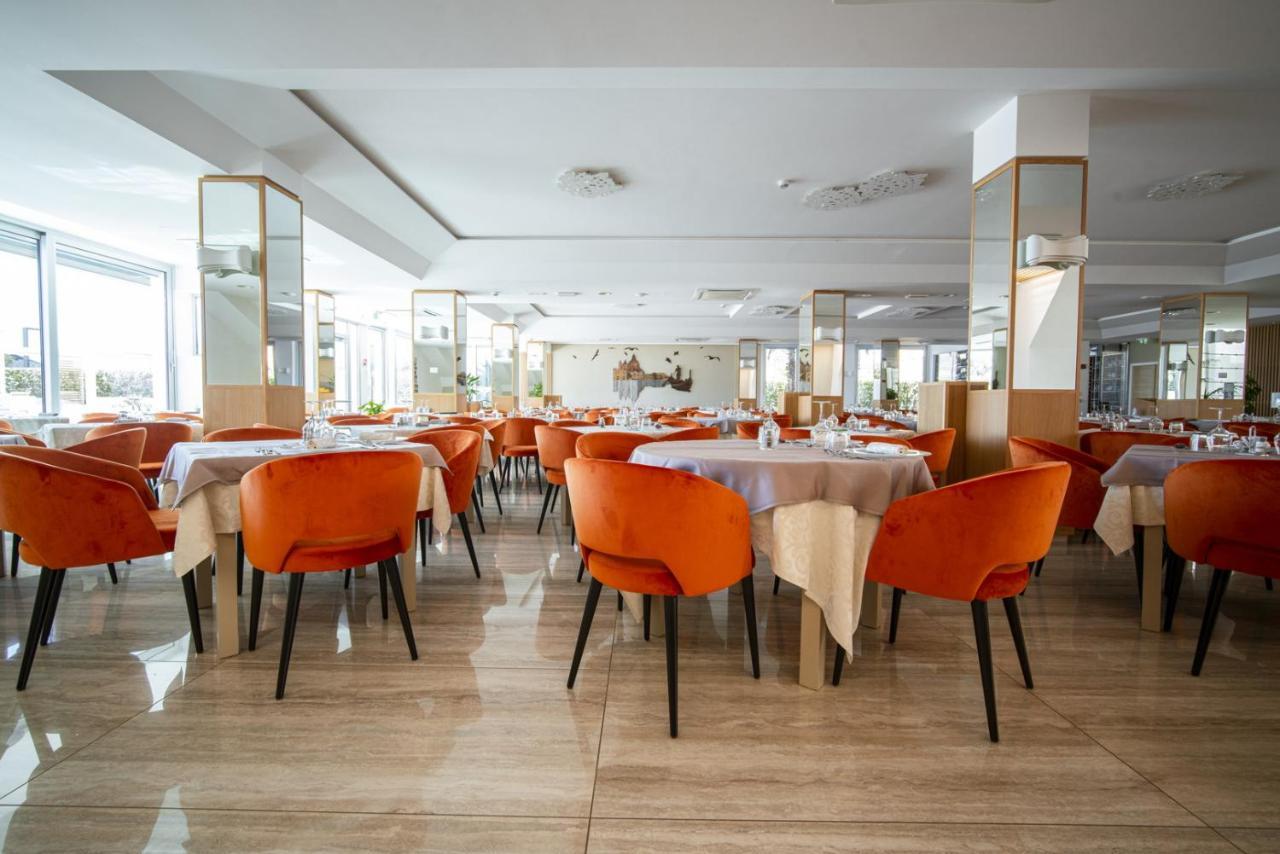 Hotel Le Soleil Lido di Jesolo Exterior photo