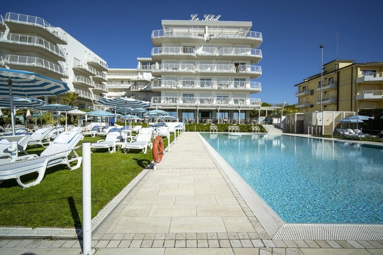 Hotel Le Soleil Lido di Jesolo Exterior photo