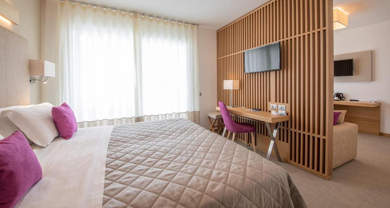 Hotel Le Soleil Lido di Jesolo Exterior photo