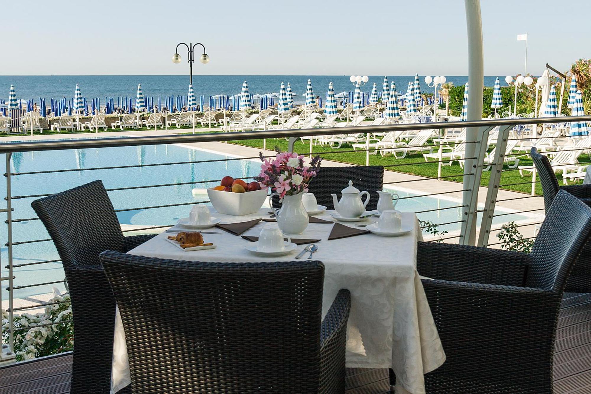 Hotel Le Soleil Lido di Jesolo Exterior photo