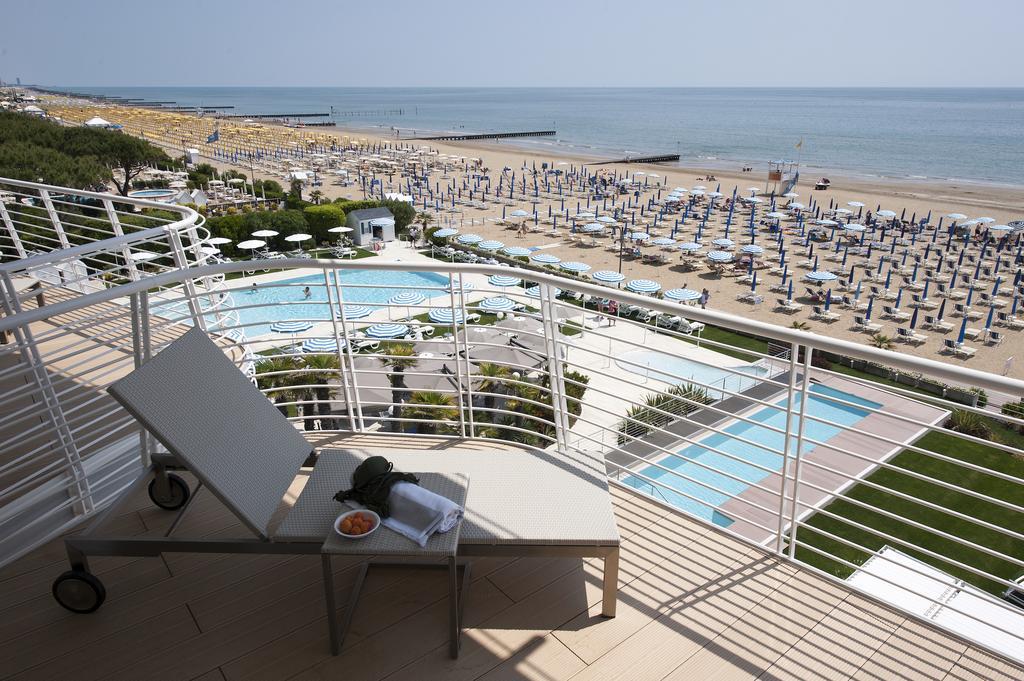 Hotel Le Soleil Lido di Jesolo Exterior photo
