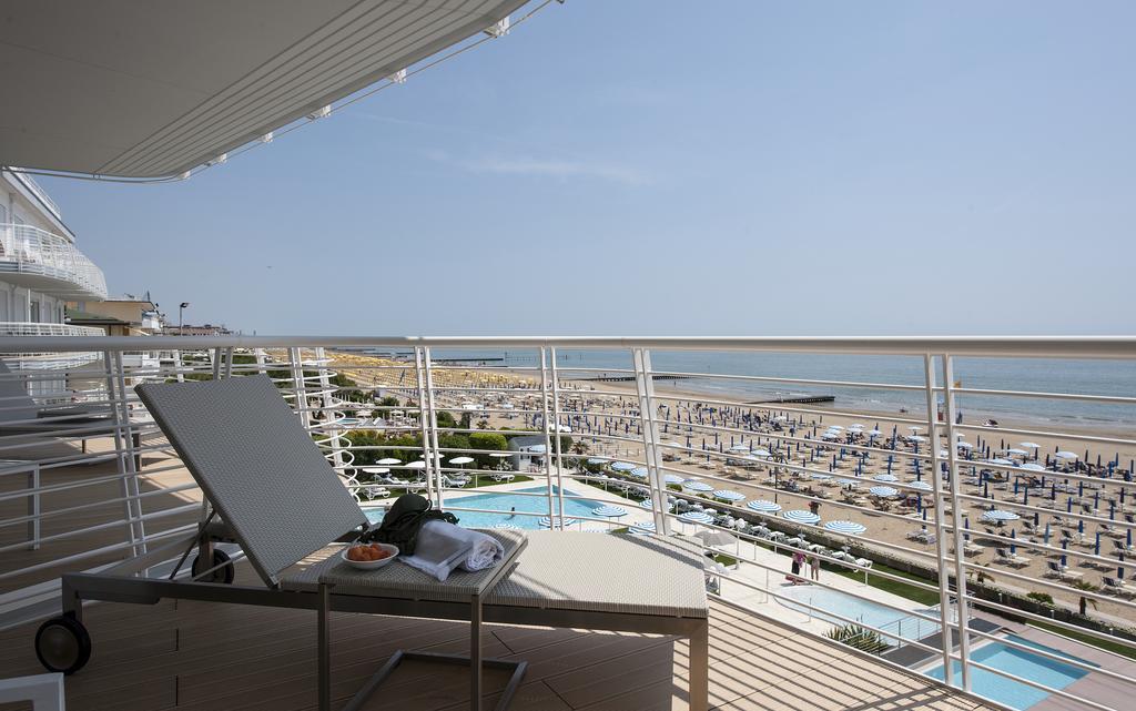 Hotel Le Soleil Lido di Jesolo Exterior photo