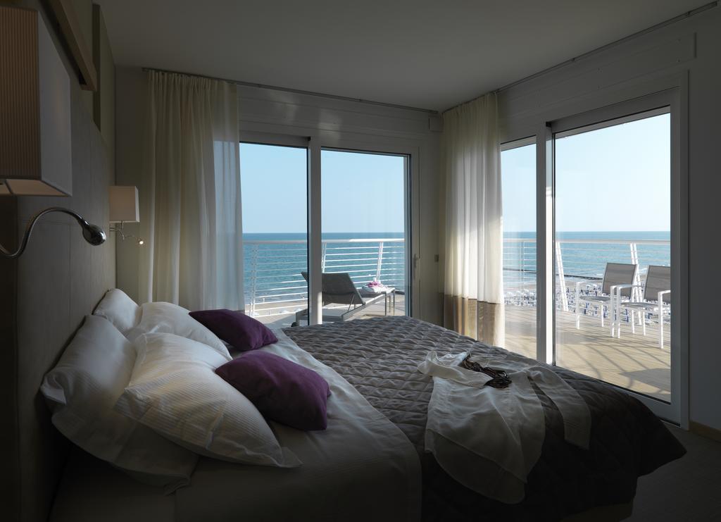 Hotel Le Soleil Lido di Jesolo Exterior photo