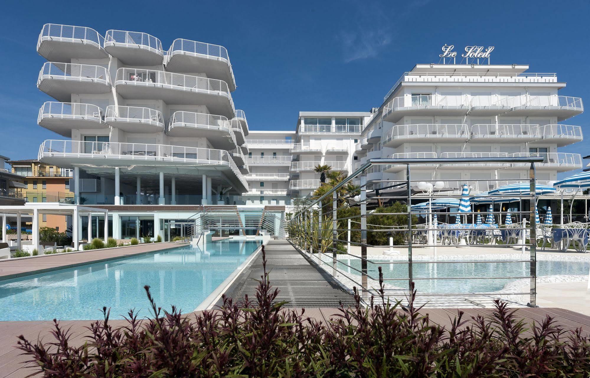 Hotel Le Soleil Lido di Jesolo Exterior photo